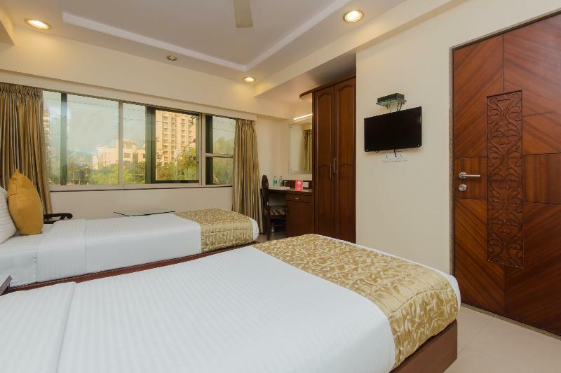 Oyo 10007 Hotel Grace Residency Mumbai  Buitenkant foto