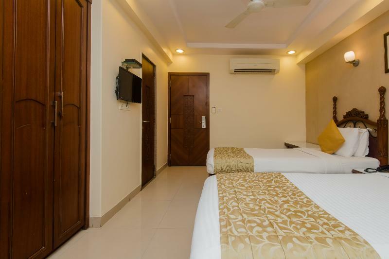 Oyo 10007 Hotel Grace Residency Mumbai  Buitenkant foto